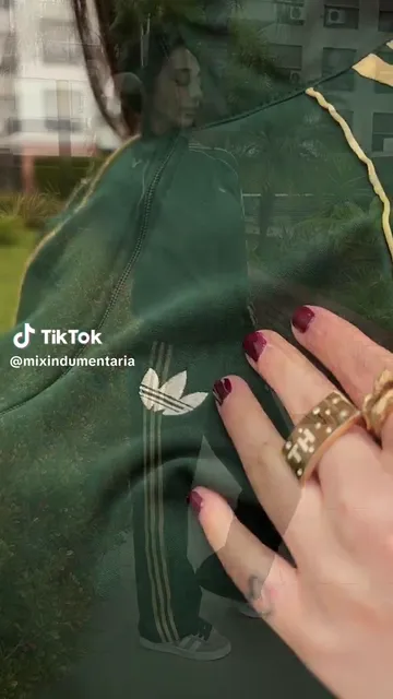 Conjunto Adi Soft Bordado Premium - Palazzo + Campera - Video 9