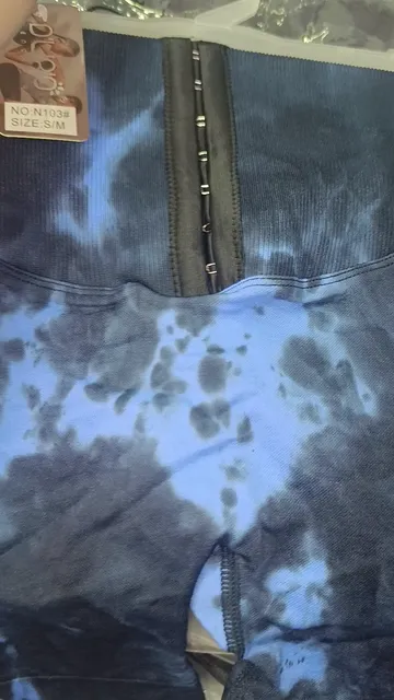 Shorts con Faja y Levanta Cola - Video 4