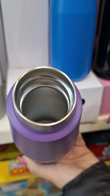 Botella Termica Acero Inoxidable Deportiva con Asa - Video 5