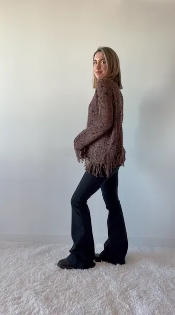 Liquidación Polera Flecos - Video 10