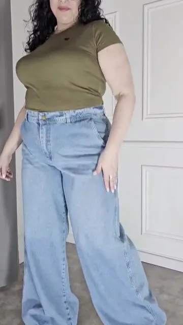Palazo Jeans con Bigote Rígido - Video 4