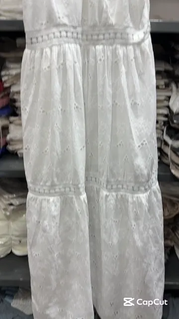 Vestido Broderi - Video 4