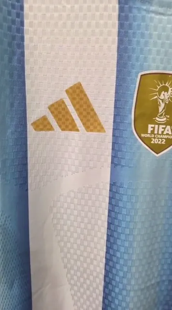 Camisetad Original Celeste Blanca Titular 10 a $ 32,000 el Pack de 10 Camisetas - Video 9