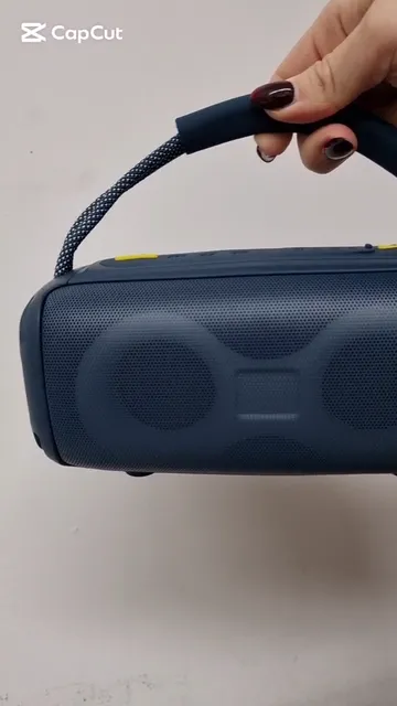 Parlante Bluetooth Portátil Bateria Recargable con Luces Led - Video 3