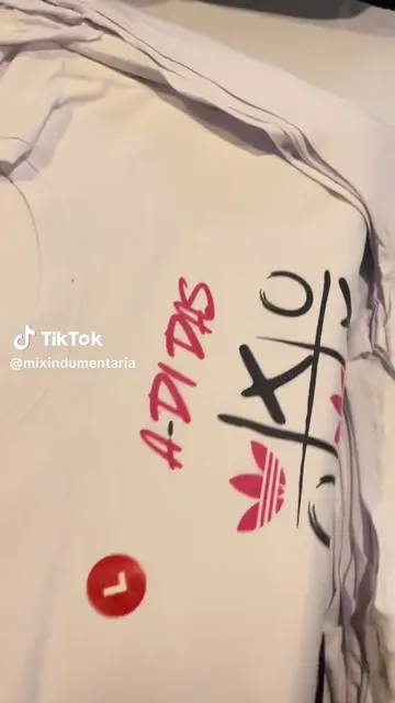 Remera Adi Algodón Blanco - Video 10