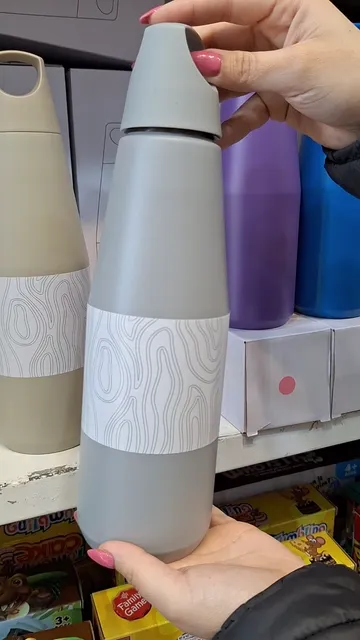Botella Termica Acero Inoxidable 900ml Deportiva con Asa - Video 7