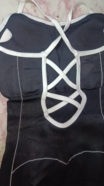 Catsuit sin Frunce Espalda Cruzada - Video 6