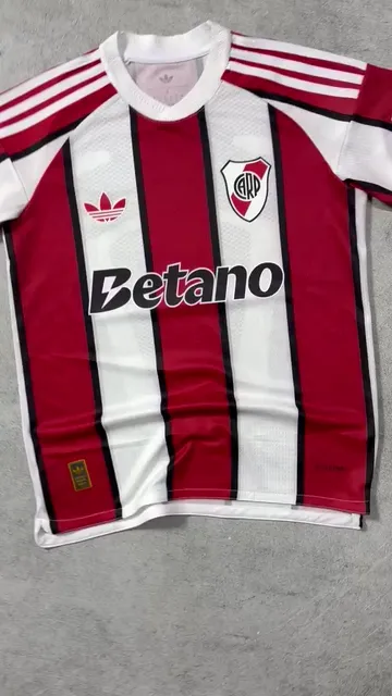 Camiseta River Tricolor Importada - Video 4